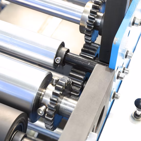 Price Fully Automatic with Ultrasonic Online Handle Sealing Non Woven Fabric Box Bag Shopping Bag T Shirt Bag D Cut Vest Bag Stringing Shoe Bag Making Machine